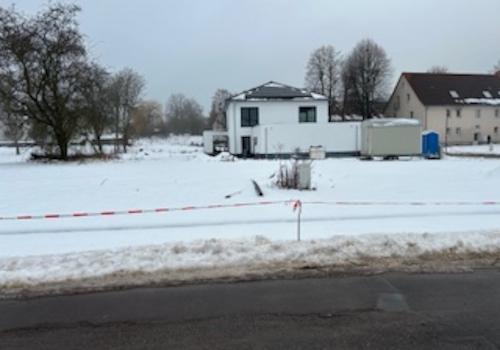 ein Bauherr ist schon eingezogen