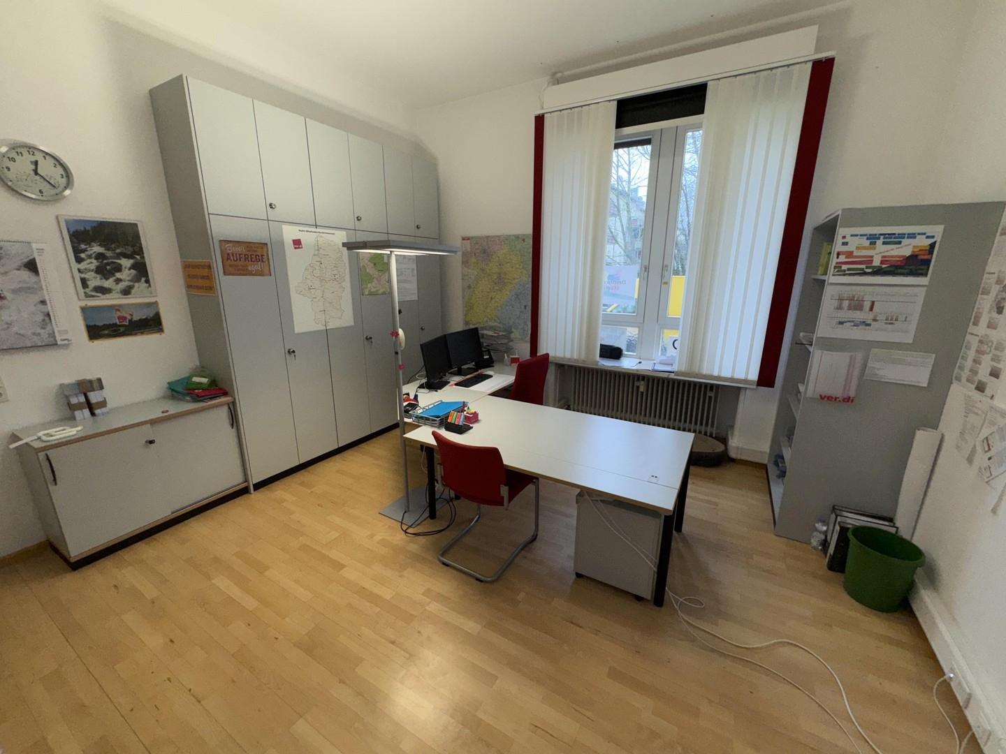 Büro 2