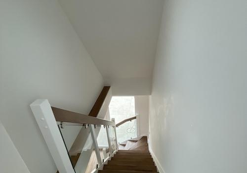 Treppe zur unteren Etage