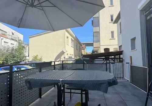 1. Terrasse (EG)