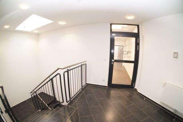 Eingang Büro
