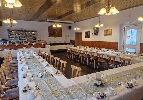 Kaminzimmer für Feiern