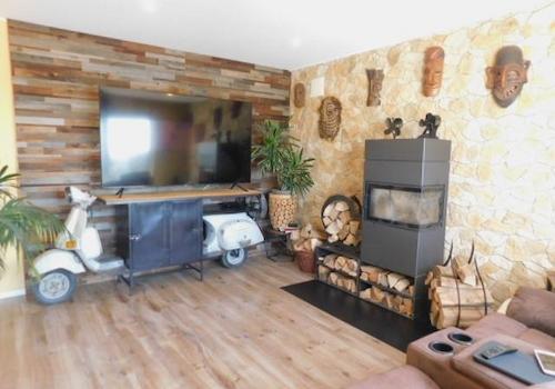 BB15-2 Wohnbeich mit Kamin