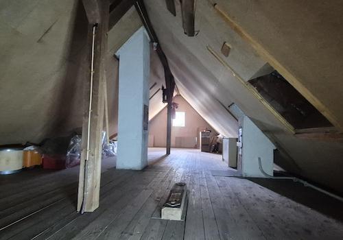 Gedämmter Dachboden