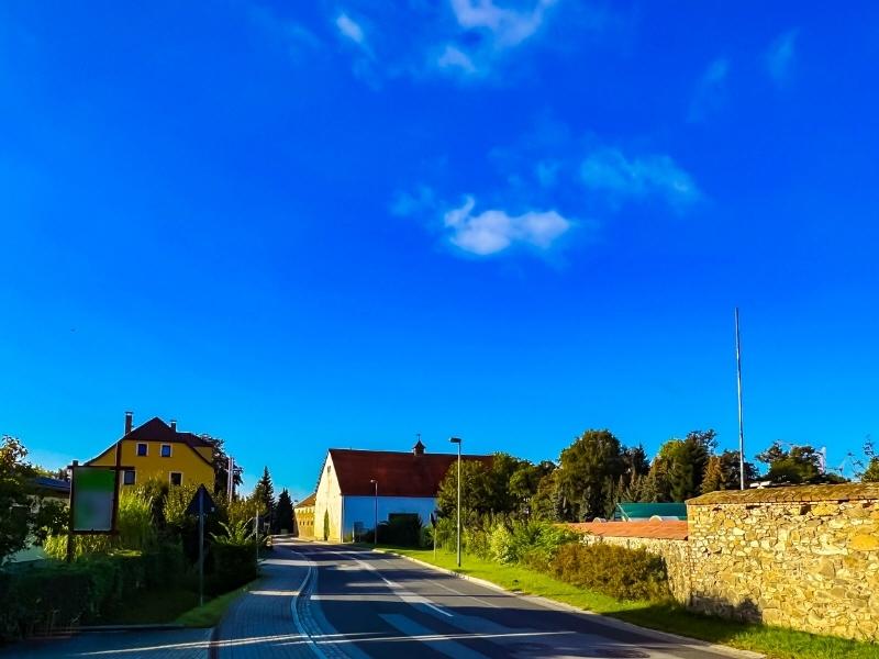 Zufahrt von Nord (2)