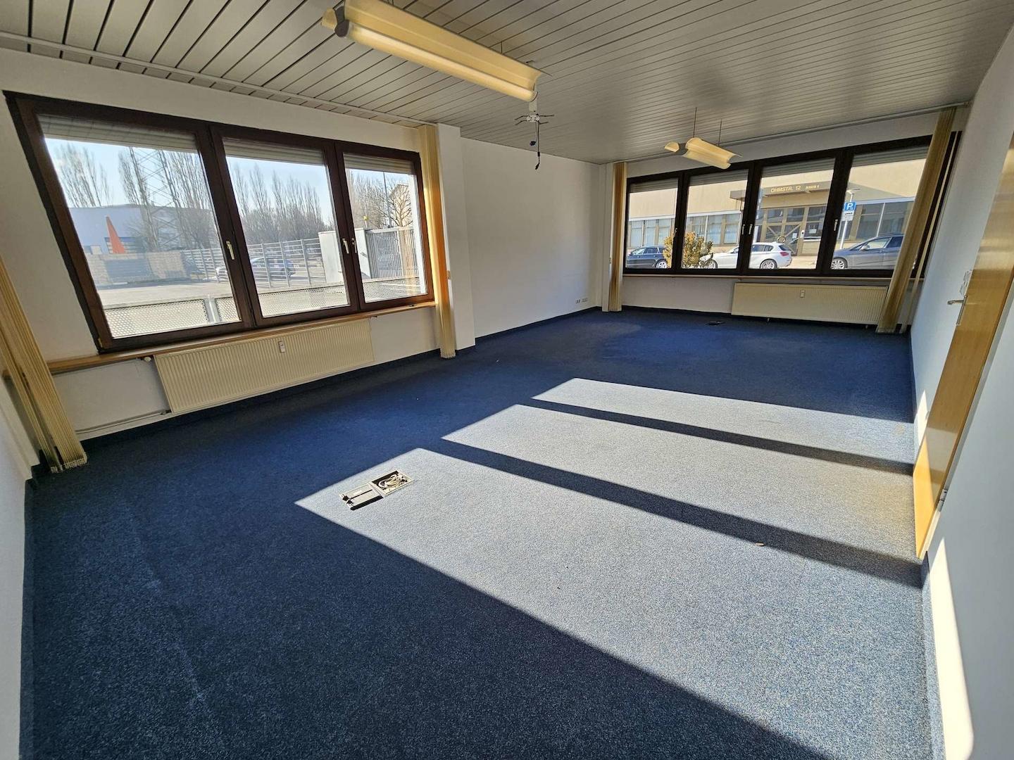 Büro 3 EG 01