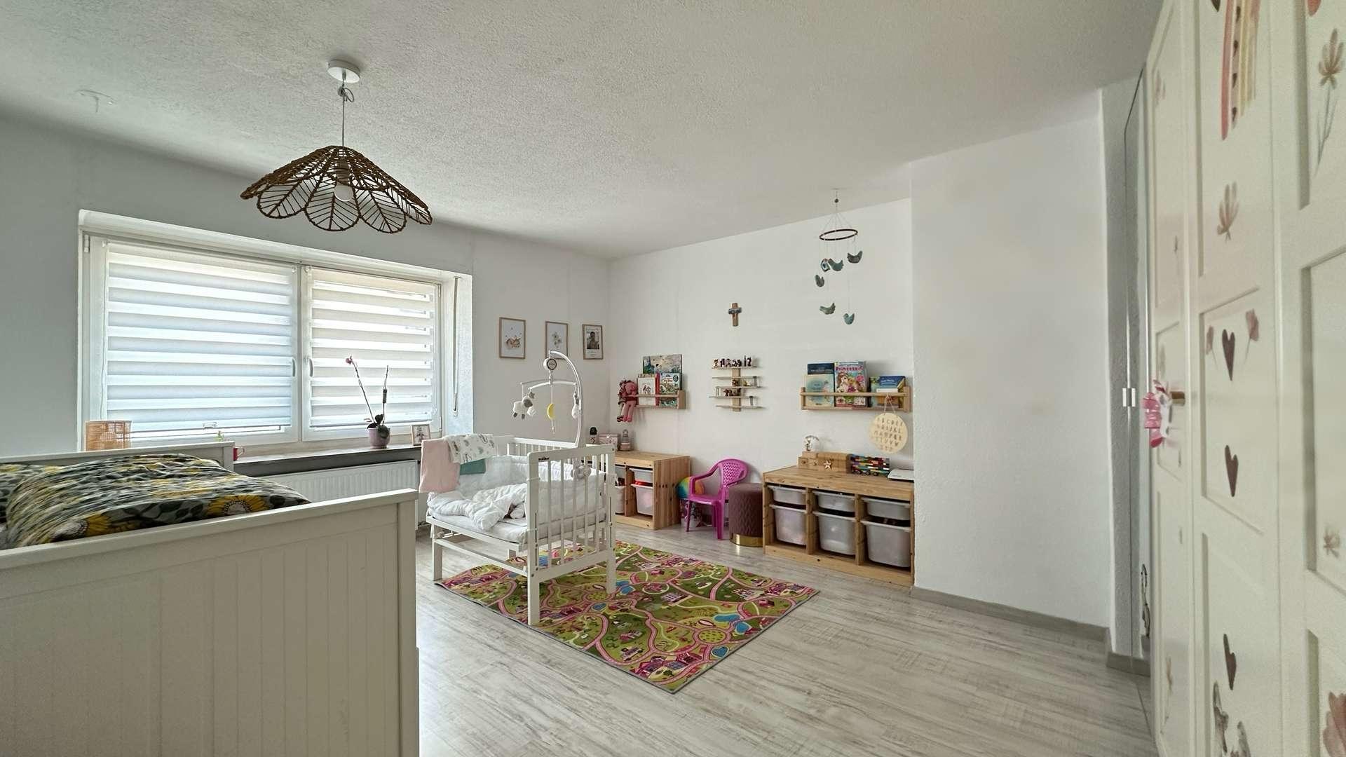 2. Schlafzimmer (EG)