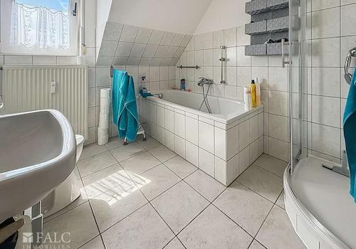 Badezimmer 2. OG