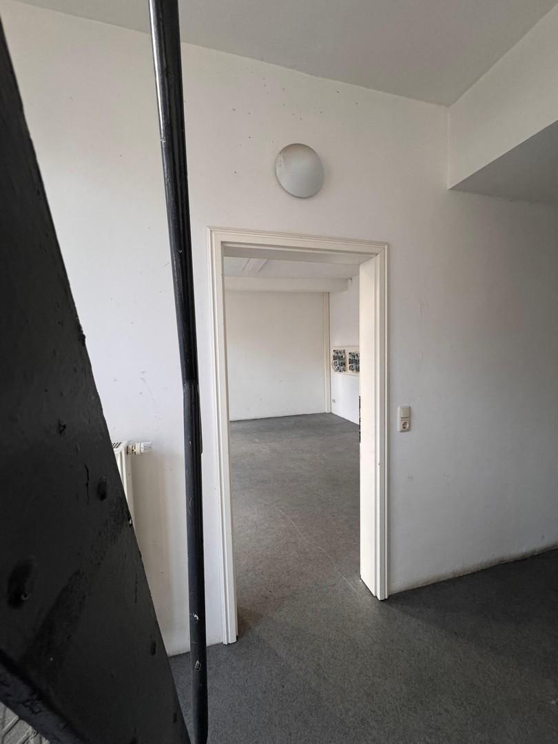 Teil-Bürofläche OG