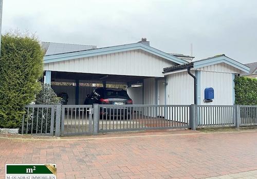 Carportanlage mit elektrischem Hoftor