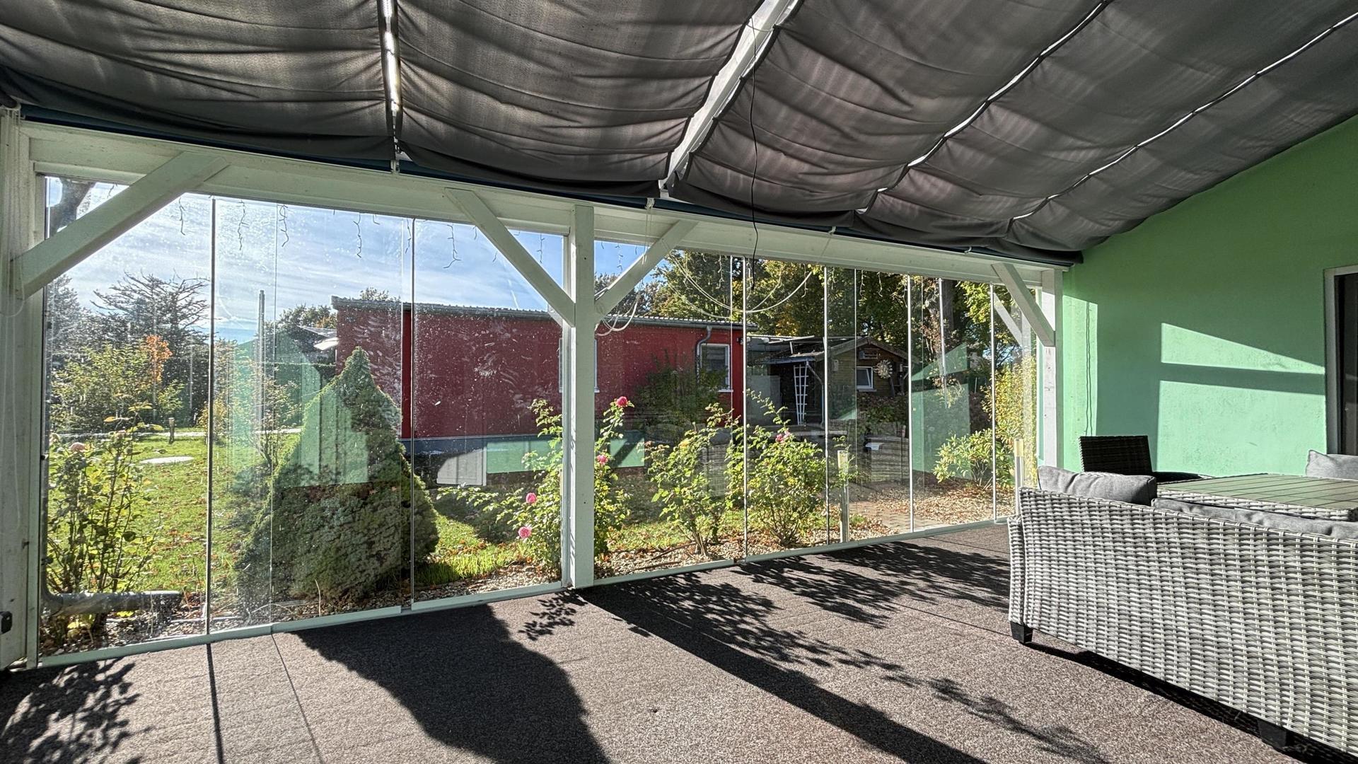 überdachte Terrasse