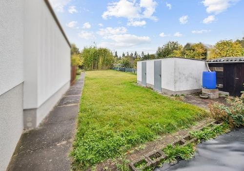 Garten und Gartengebäude