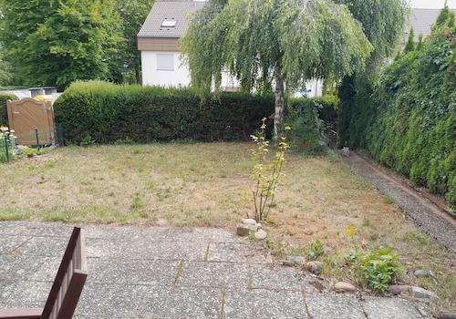 Garten u. Terrasse Südseite