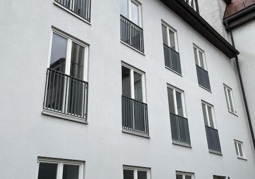 Zugang über Innenhof