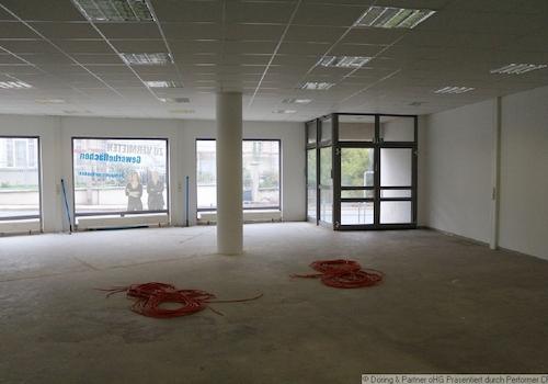 Laden2-Schaufensterfront