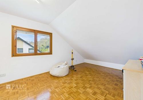 Kinderzimmer 2 DG -2