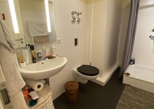 Property thumbnail 9