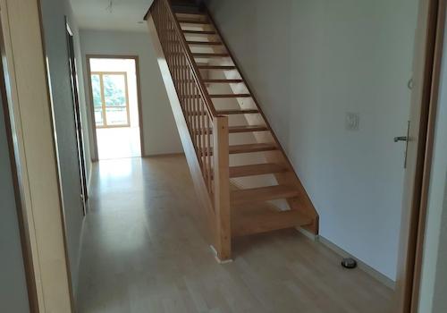 Flur 1 Treppe zur Galerie