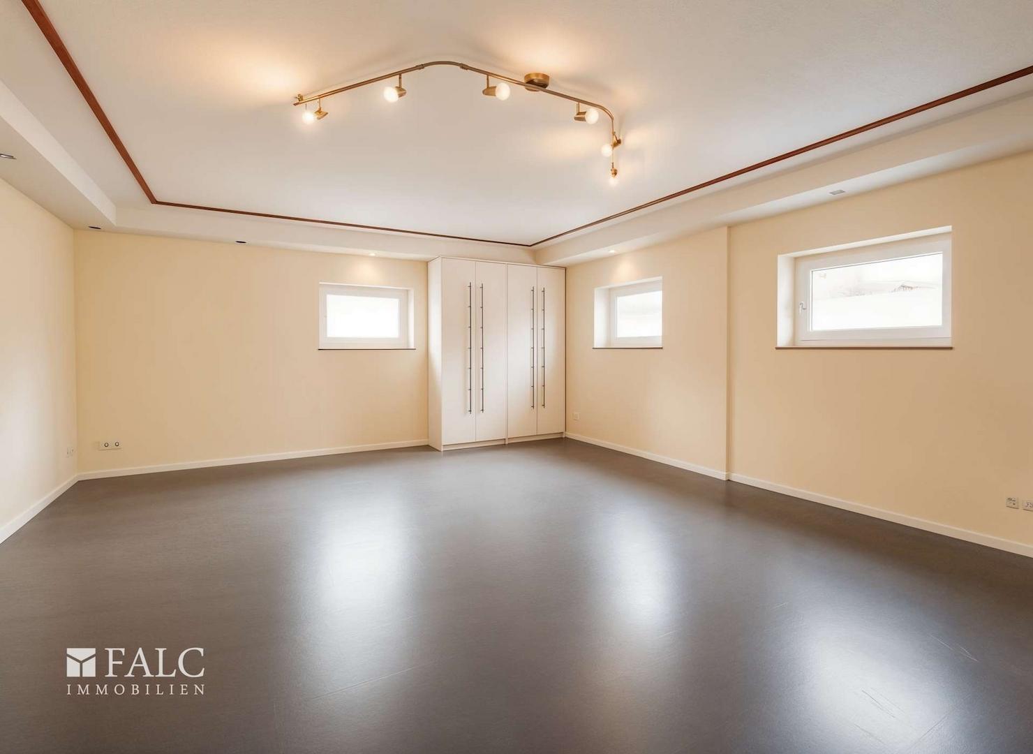 Keller Hobby (leergeräumt KI)