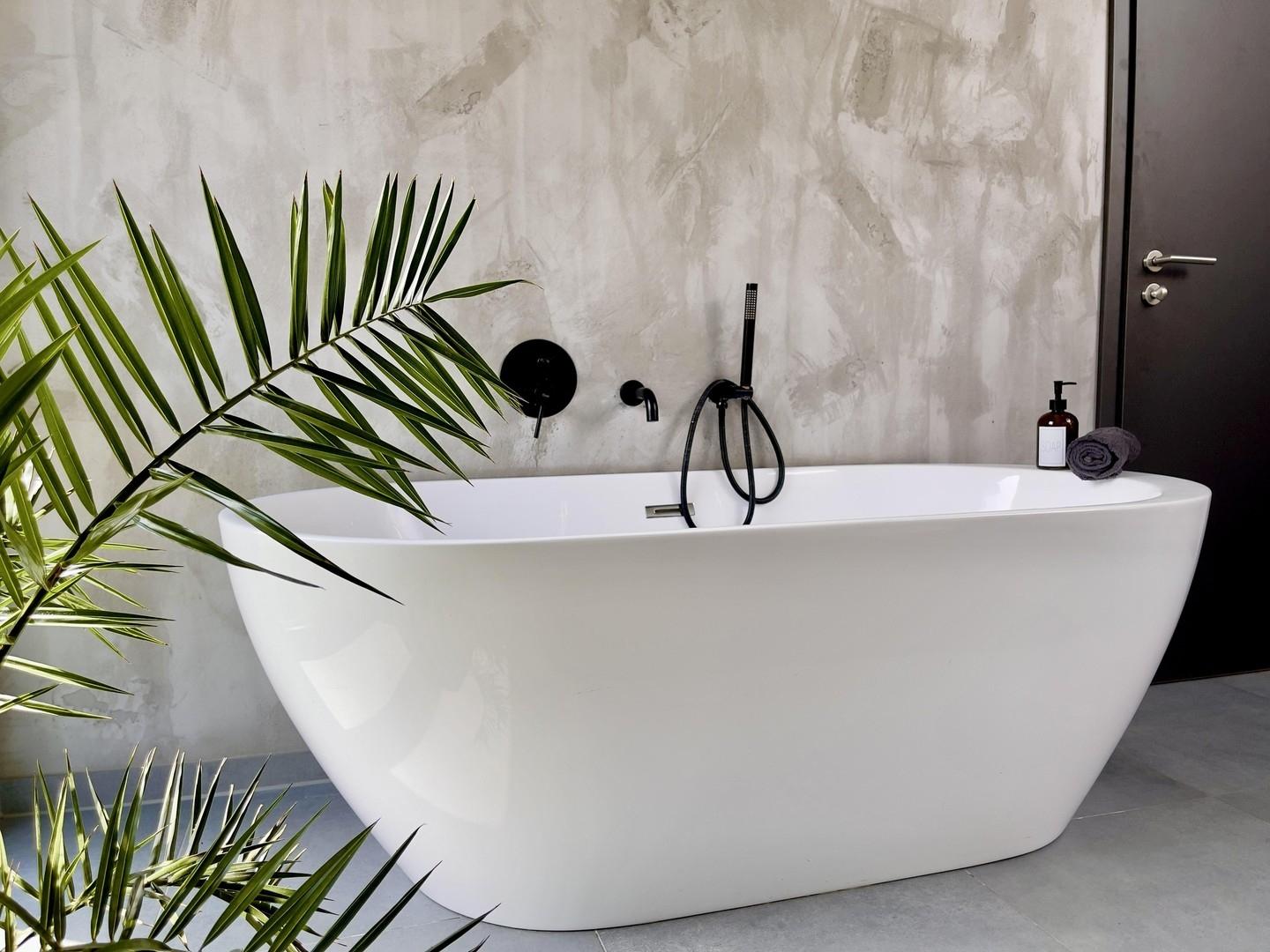 Freistehende Badewanne OG