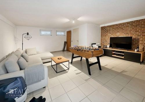 Hobbyraum - (KI generiert)