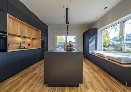 Küche mit Sitzfenster