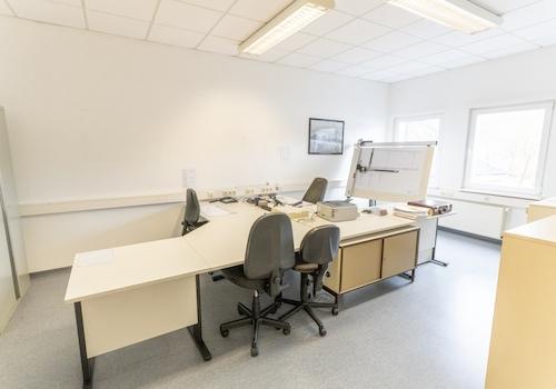 Büro 4 (obere Etage)