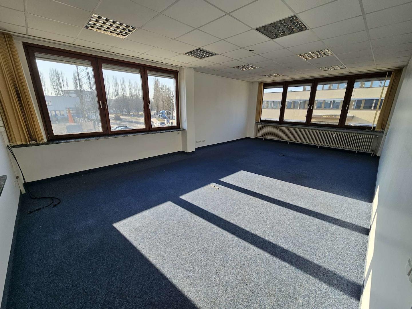 Büro 2 1OG 01