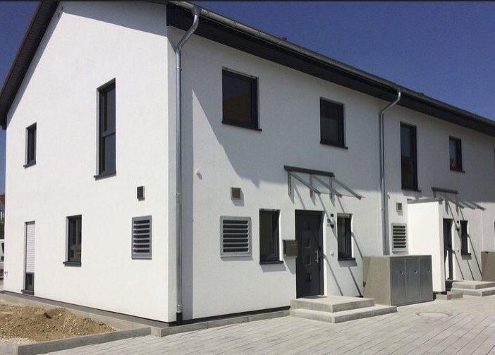 Ansicht Eingang Referenzhaus
