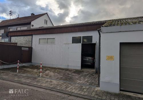 Garage und Nebengebäude