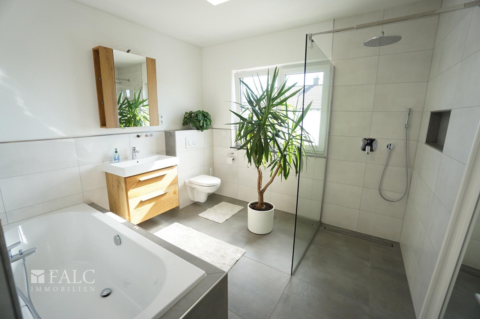 Badezimmer OG