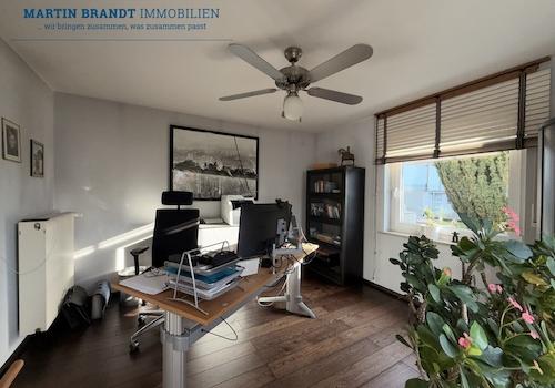 Arbeitszimmer