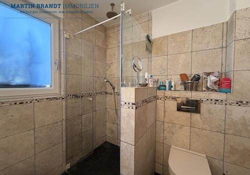 Tageslichtduschbad EG