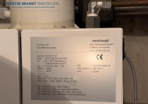 Typenschild weishaupt Ölheizung