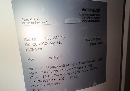 Typenschild 200 Liter weishaupt Warmwasseraufbereitung