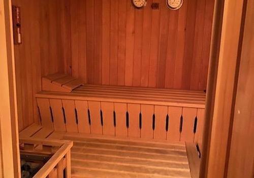 Keller Sauna