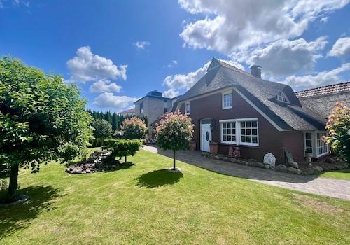 Vorgarten und Eingang