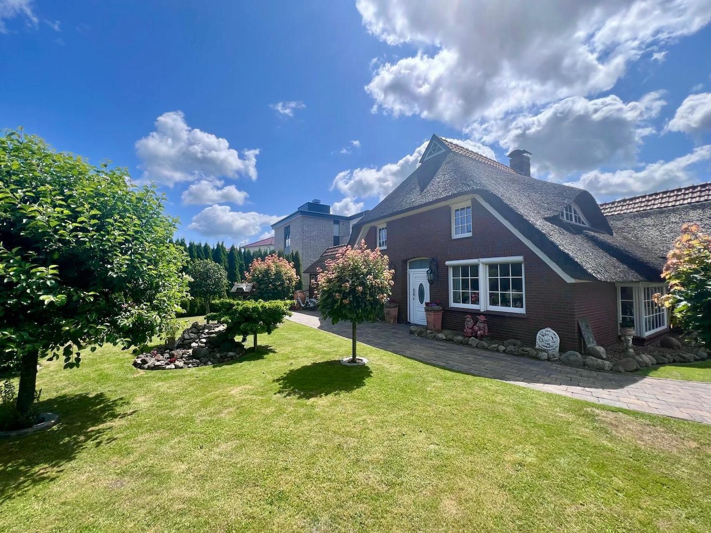 Vorgarten und Eingang