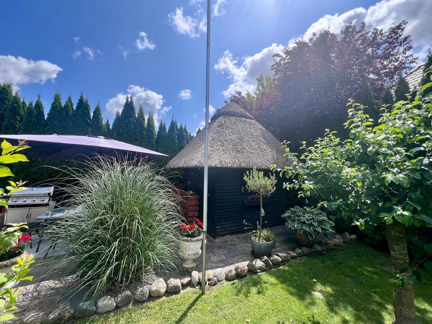 Grillecke/ Partyhütte