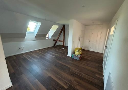 Flur und offene Küche