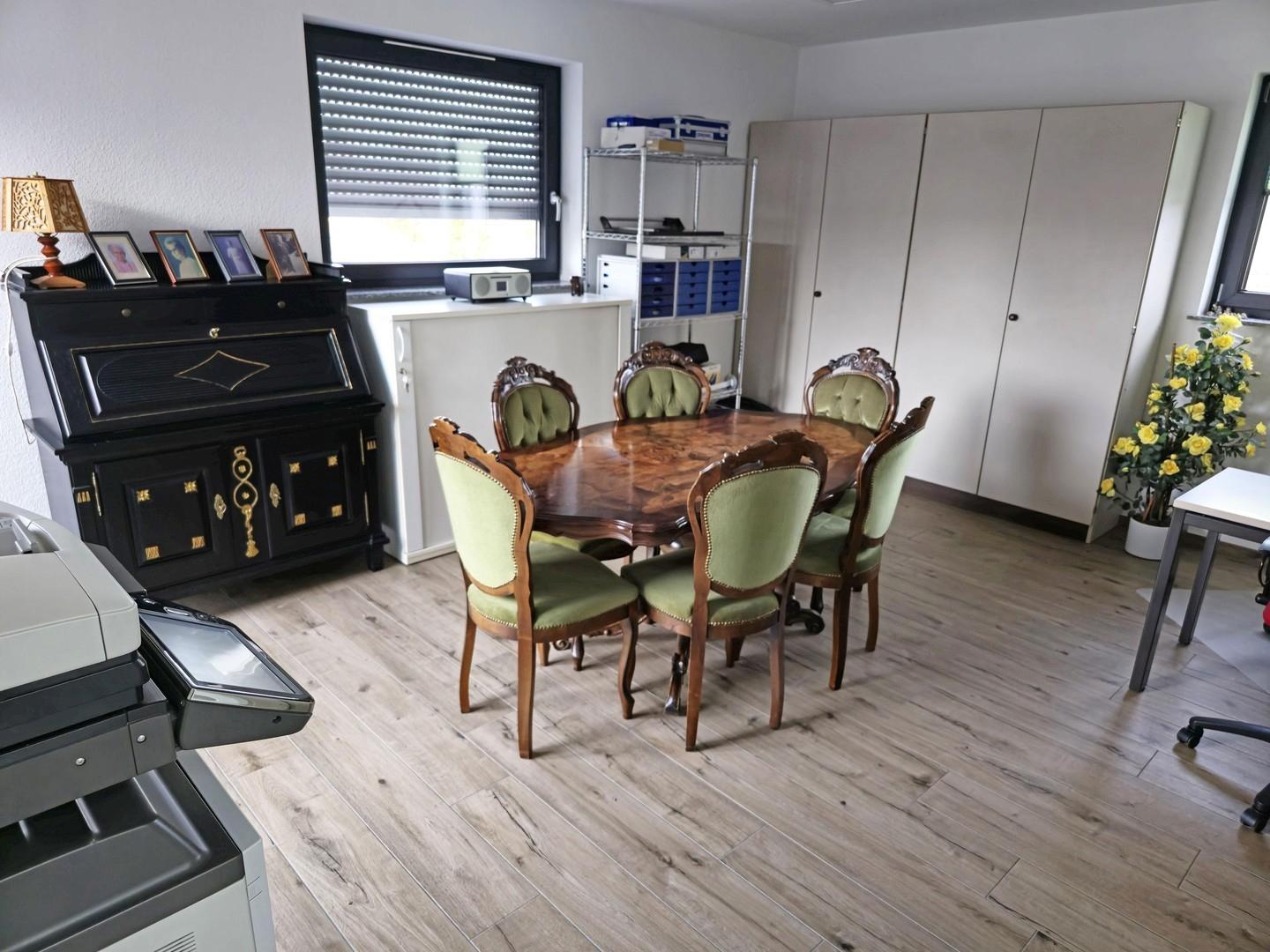 Kinder-/Arbeitszimmer 1