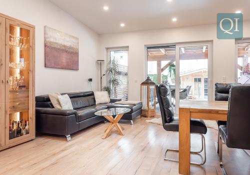 QI-6899 Wohn-Essbereich