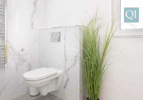 QI-6899 Badezimmer OG 1