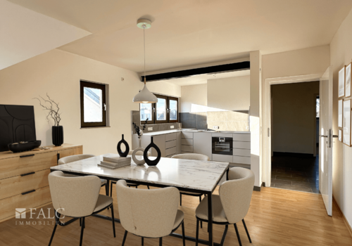 Wohnbeispiel - Esszimmer und Küche