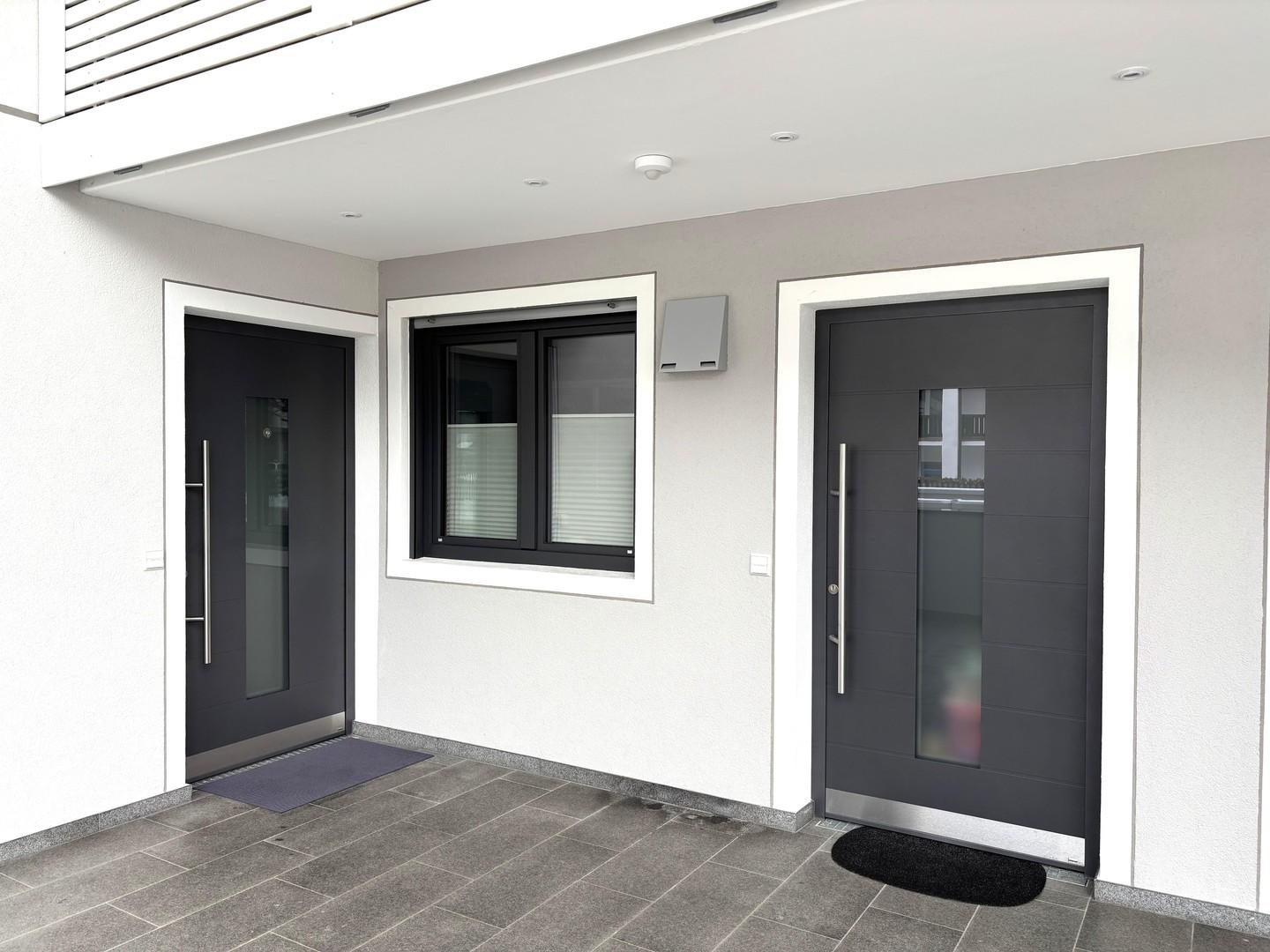 Nordseite Eingang Wo 5 & Wo 6