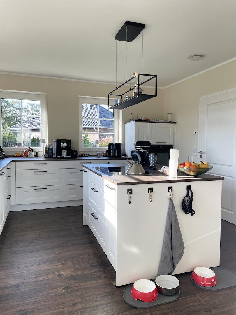 Hochwertige Einbauküche!