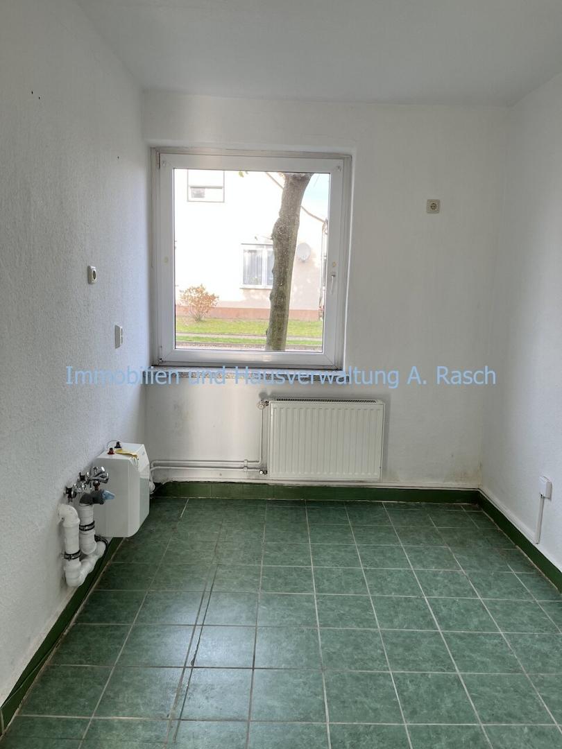 helle und freundliche Küche