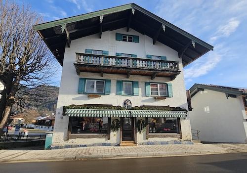 Ansicht Hautgebäude