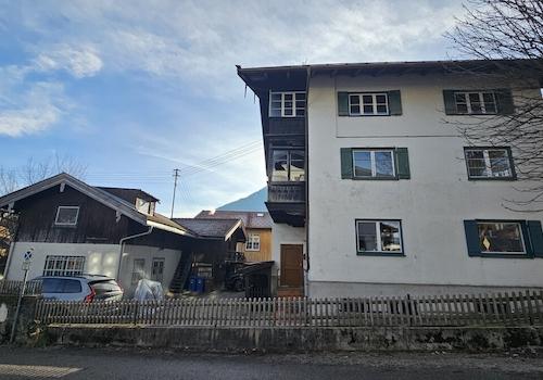 Nordsicht auf beide Gebäude