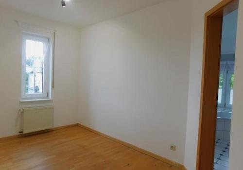 EB16 Ankleide Elternschlafzimmer